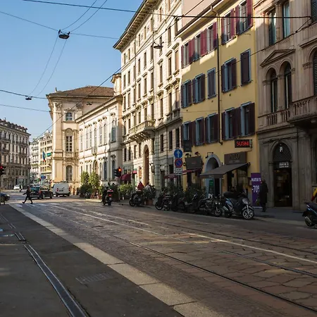 Apartment Castle Near Duomo Milan