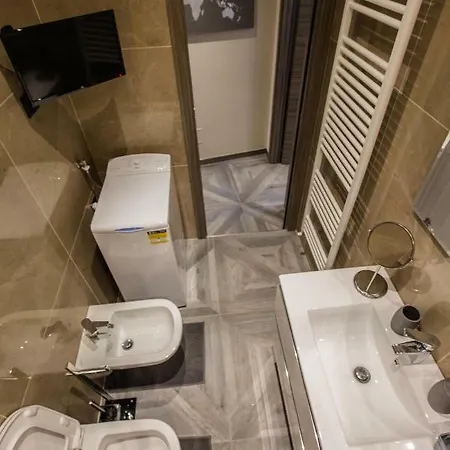 Apartment Castle Near Duomo Milan
